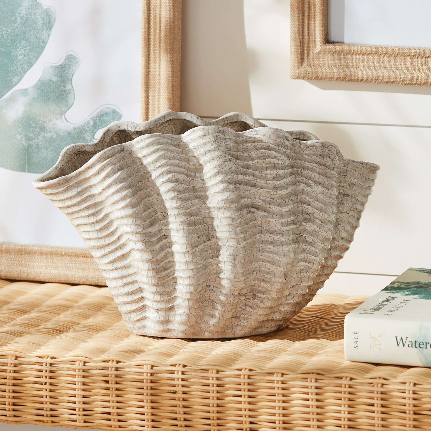 Vintage Coastal Ceramic Shell Vase