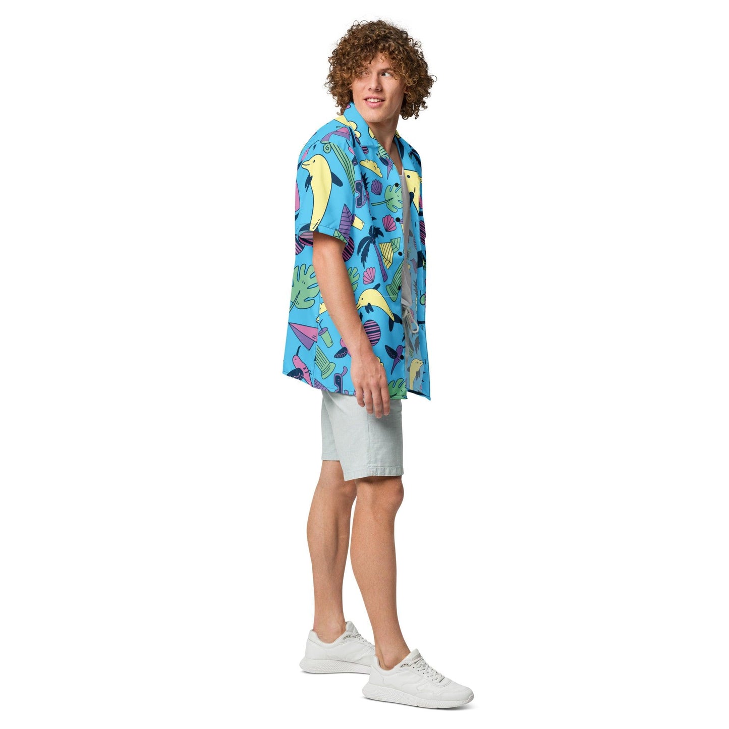 Vibrant Retro Button Shirt for Raves & Festivals